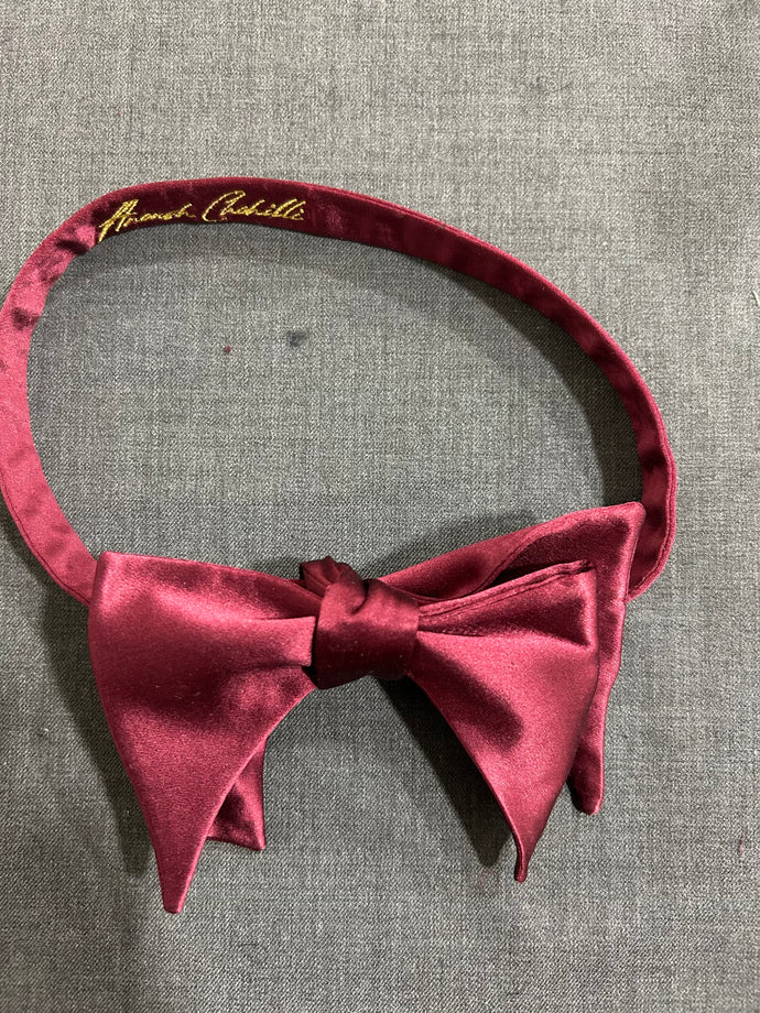 Burgundy Batwing Bow Tie Pre Tied Anoush Chohilli