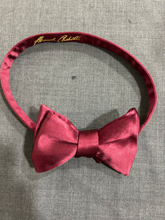 Burgundy Butterfly Bow Tie Pre Tied Anoush Chohilli